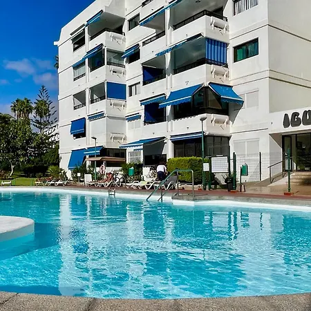 Iguazu I Yumbo Third Floor Apartment Playa del Inglés